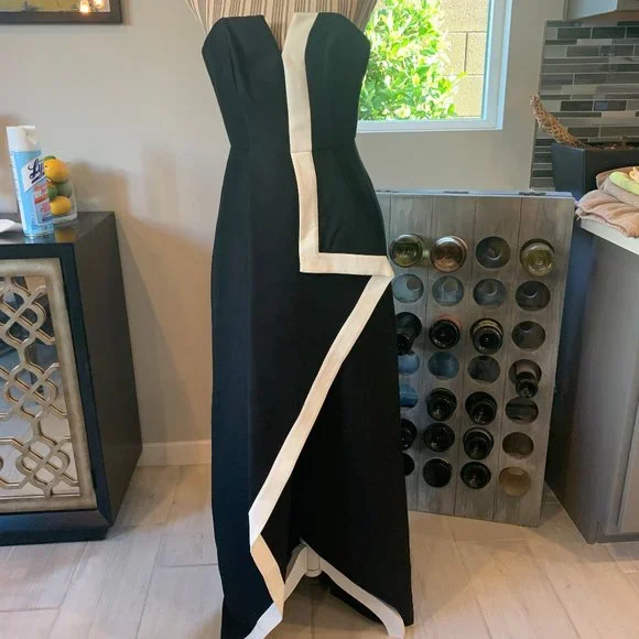 Halston Heritage Strapless Structured Gown NWT - Picture 3 of 13